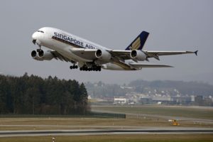 Singapore Airline Plan Taking Off